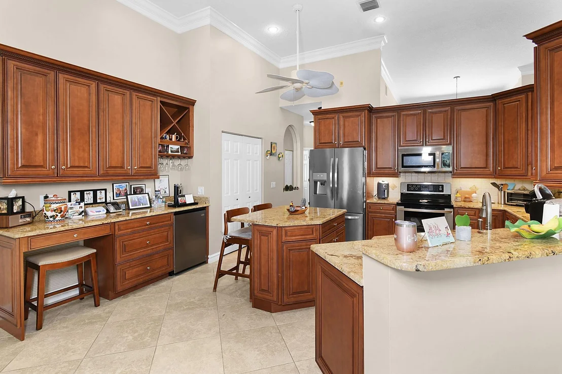 Photo of 3471 SE Fairway Oaks Trail