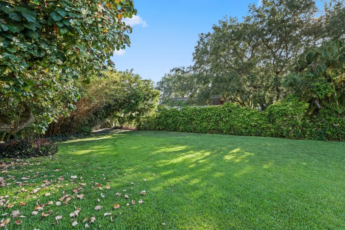 Photo of 10801 Indian Trail