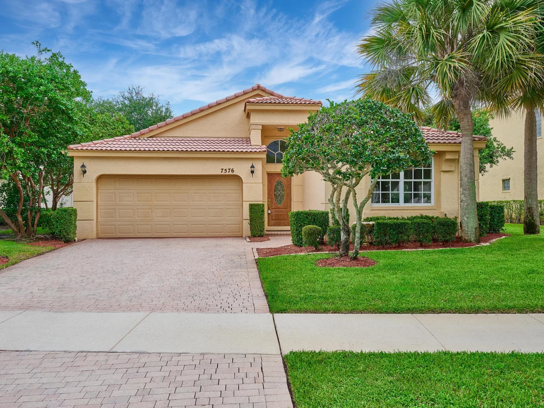Photo of 7576 Rockport Circle