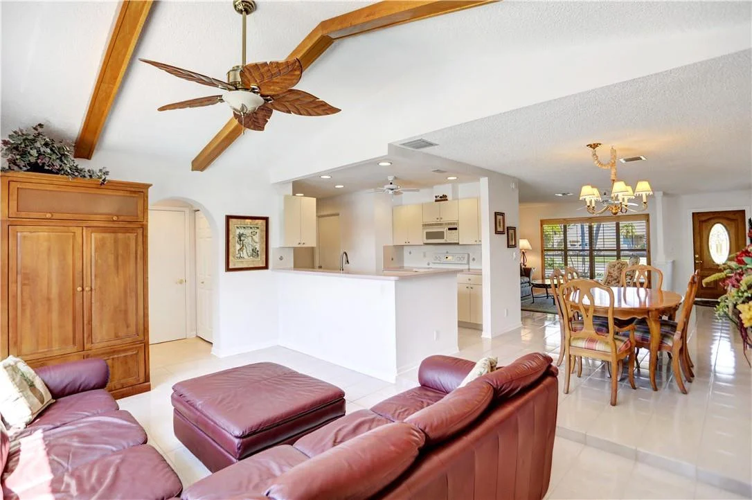 Photo of 1300 Cormorant Road