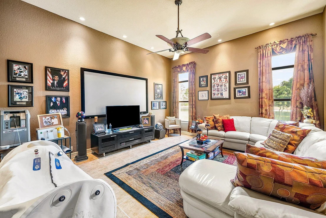 Photo of 17560 69th Street N
