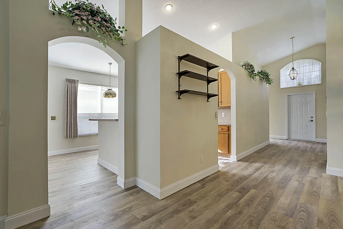 Photo of 7019 SE Twin Oaks Circle SE