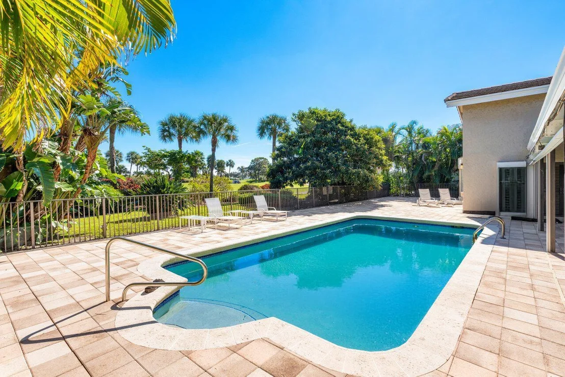 Photo of 4770 Tree Fern Drive