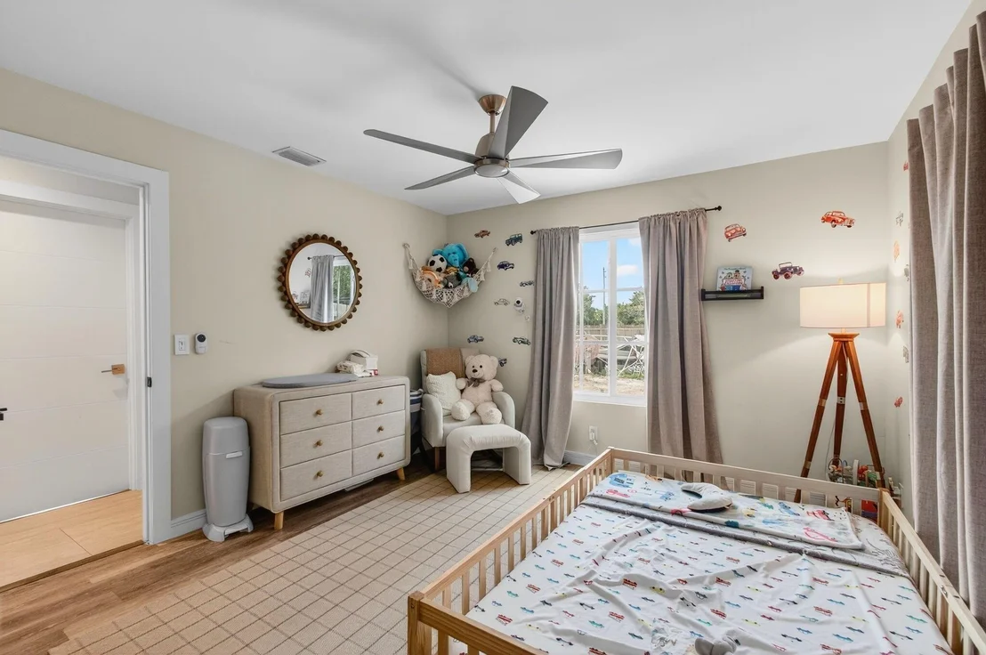Photo of 5238 Palm Ridge Boulevard