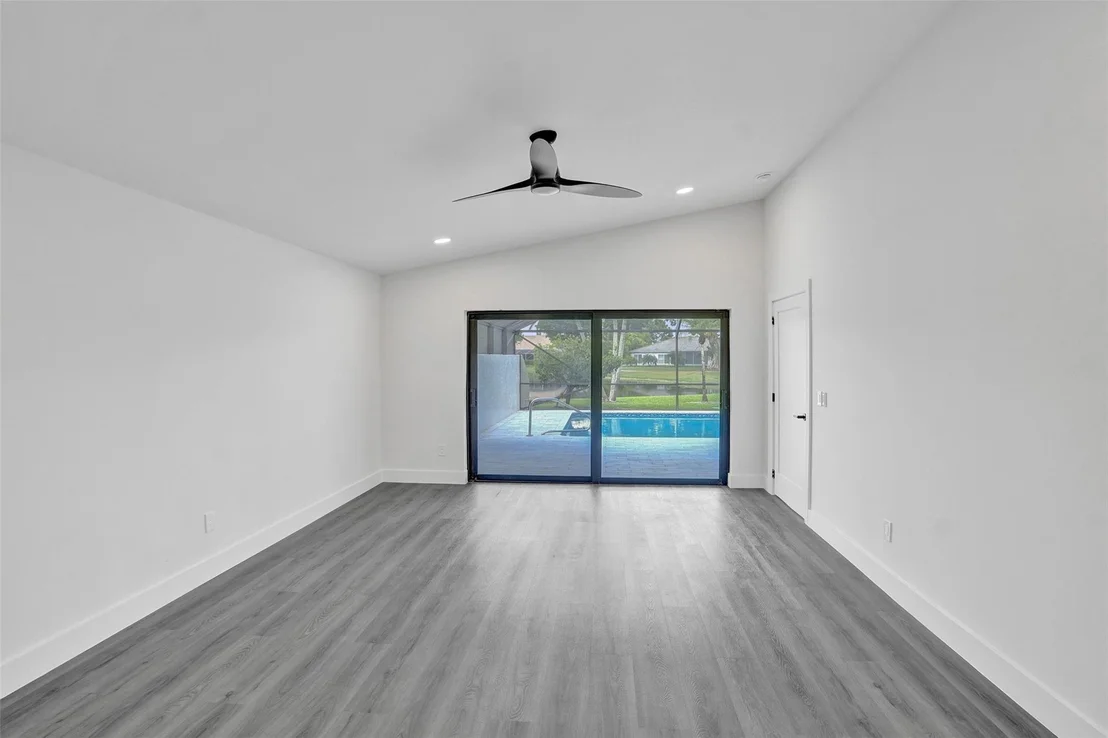 Photo of 10359 Sunset Bend Drive