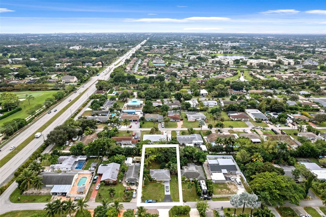 Photo of 5068 Buchanan