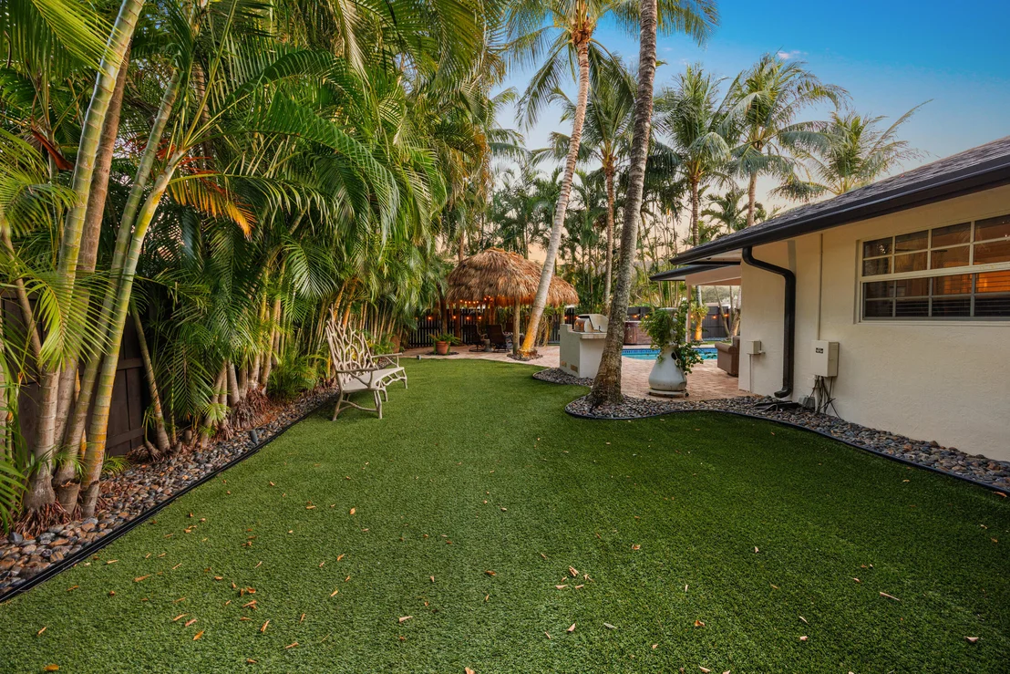 Photo of 3544 Lakeview Drive