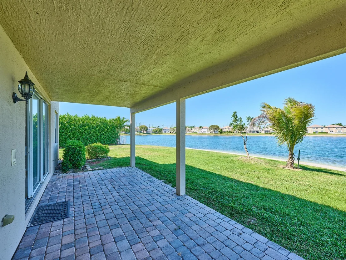 Photo of 104 Devonshire Circle
