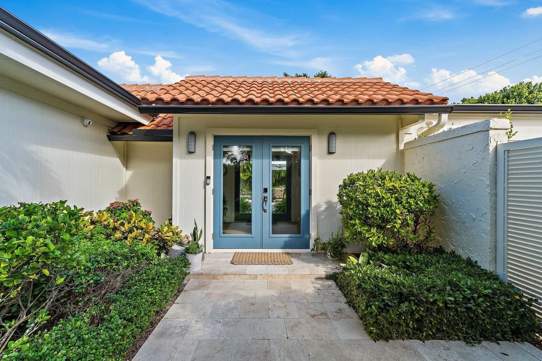 Photo of 121 Bonefish Circle E
