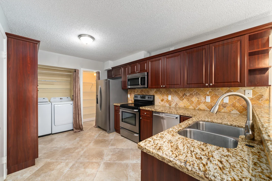 Photo of 333 Maplecrest Circle