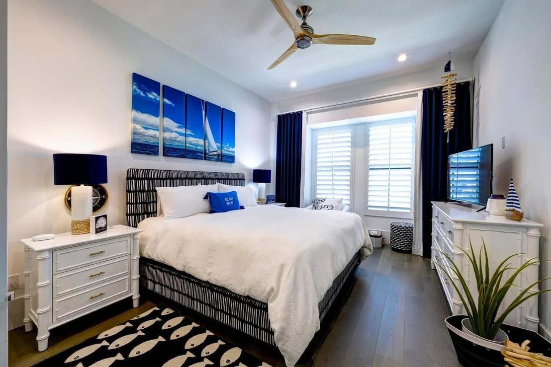 Photo of 636 Windward Circle S