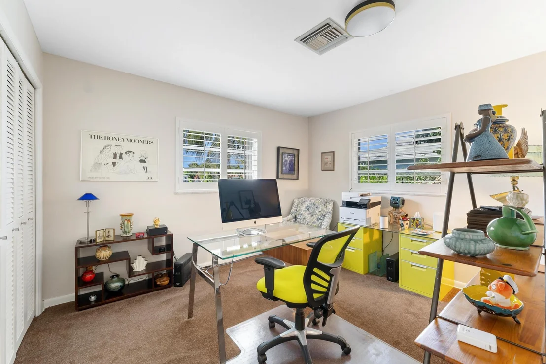 Photo of 8415 Pine Tree Lane