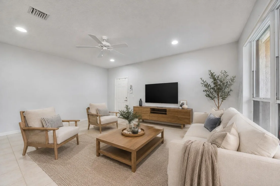 Photo of 4831 S Classical Boulevard