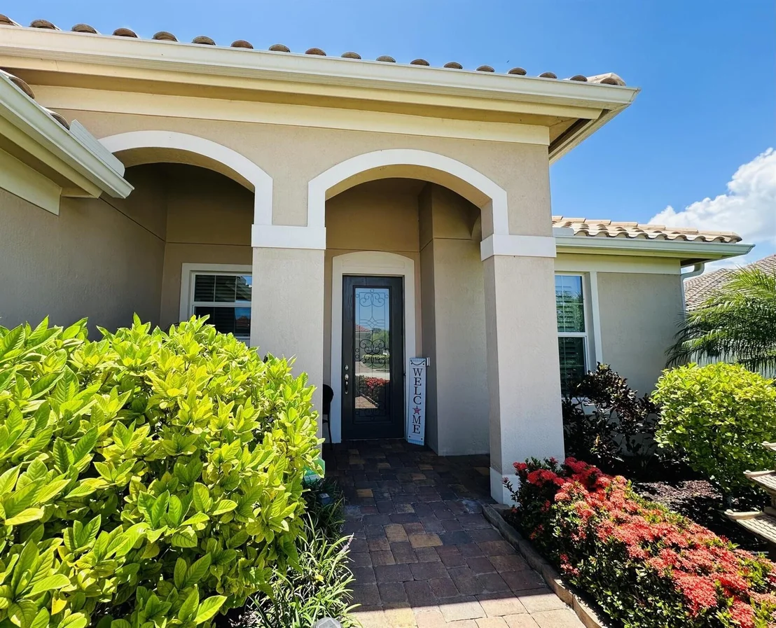 Photo of 6059 Graysen Square