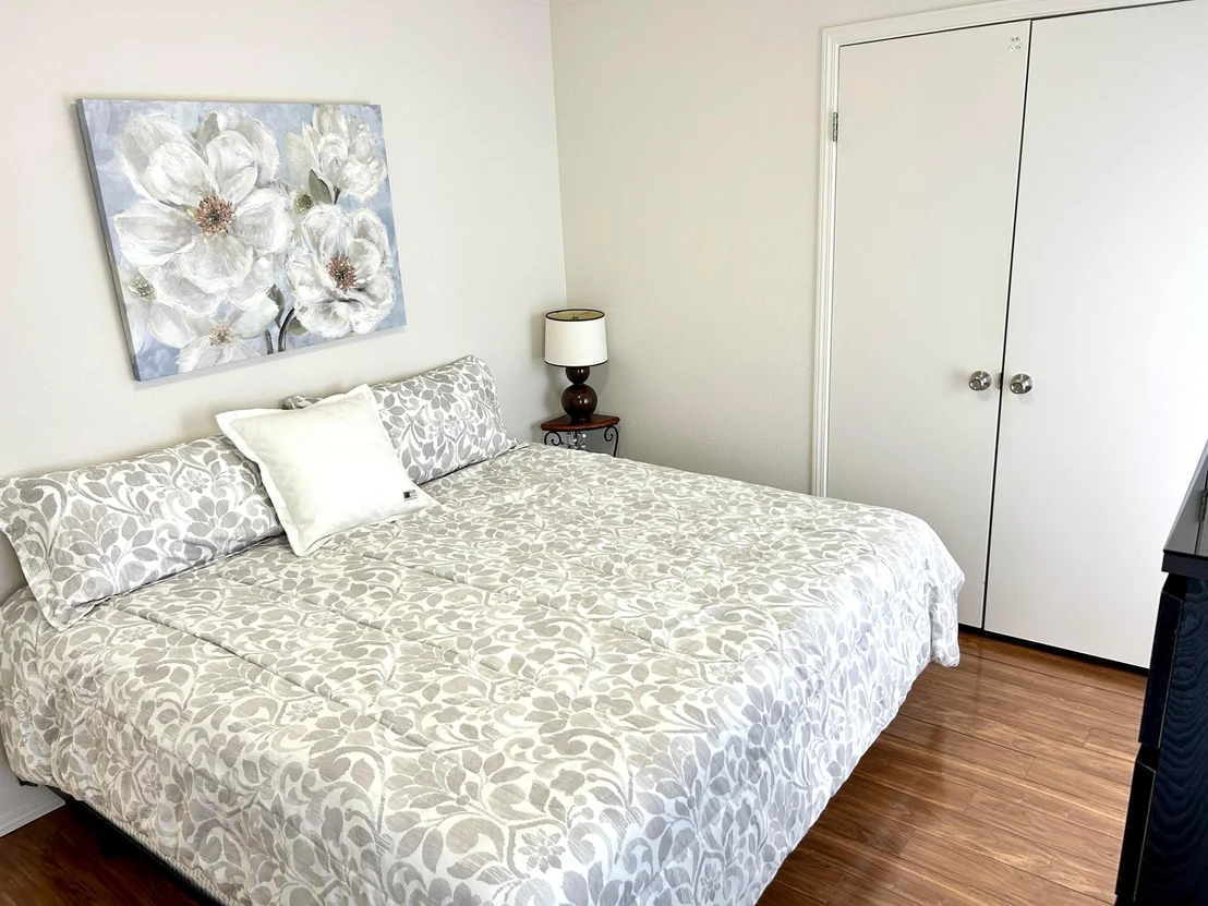 Photo of 613 Jasmine Lane