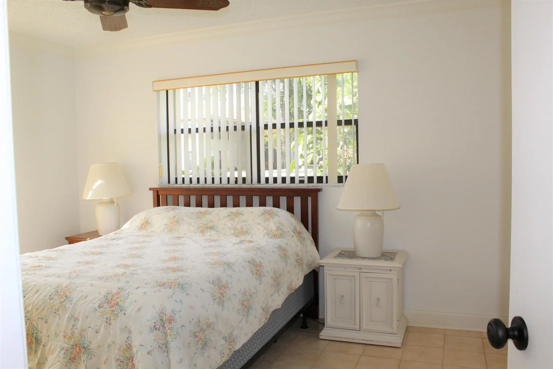 Photo of Unit A at 4655 Apple Tree Circle