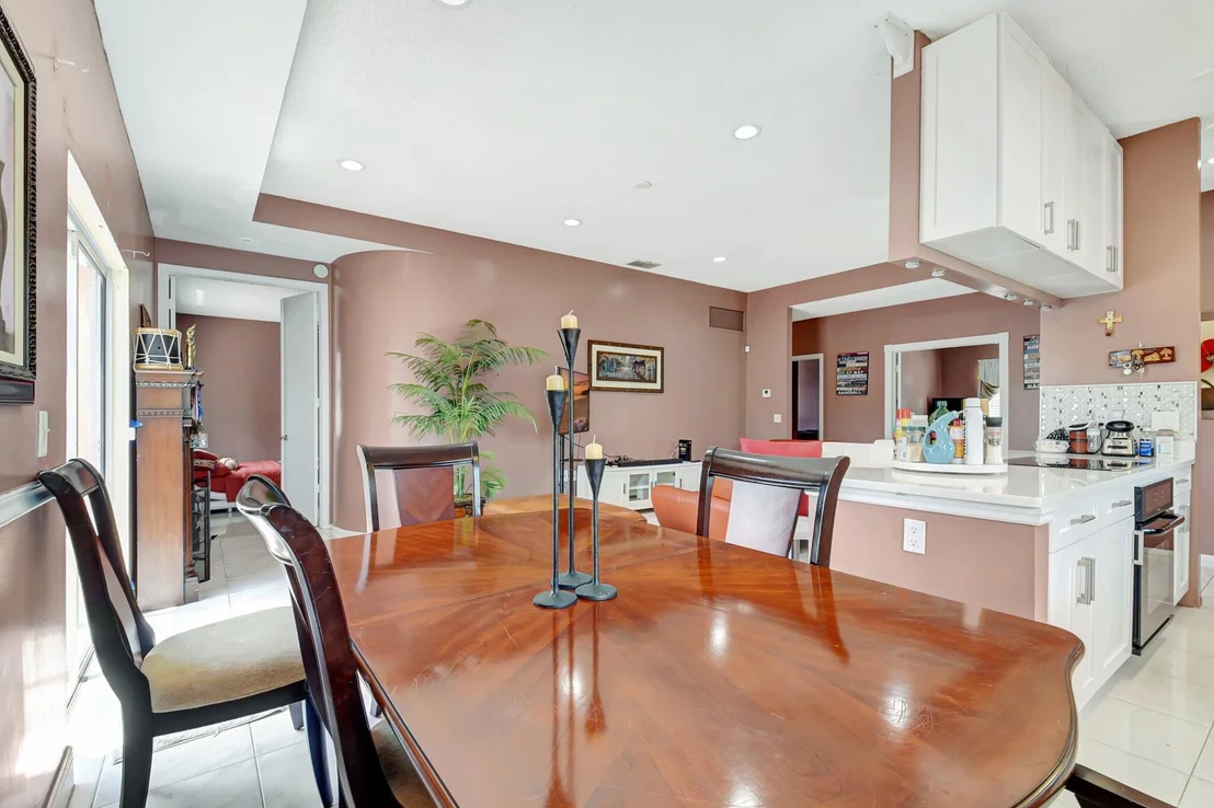 Photo of 8687 Spring Valley Drive