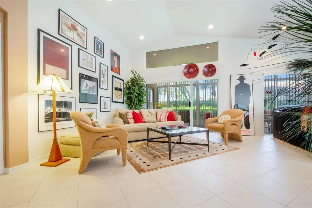 Photo of 6863 Viale Elizabeth