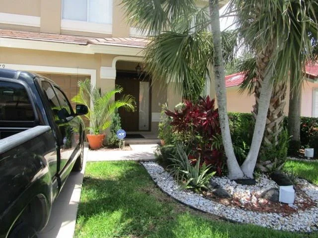 Photo of 10679 Palm Spring Drive