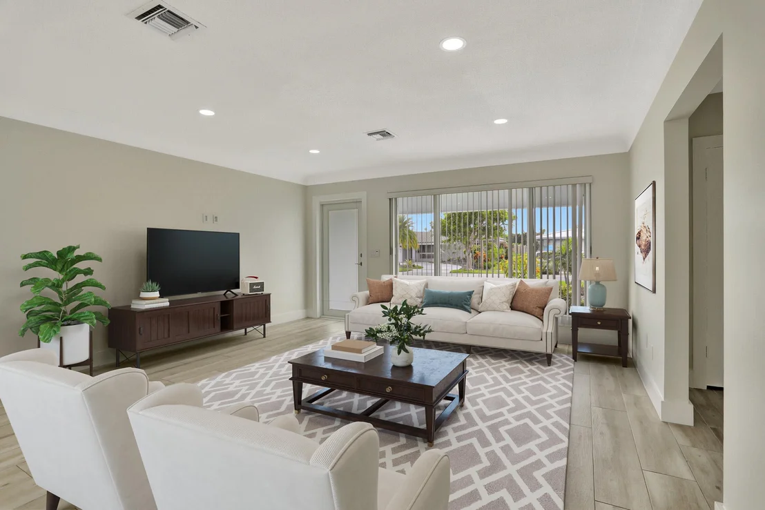 Photo of 421 SE 5 Terrace
