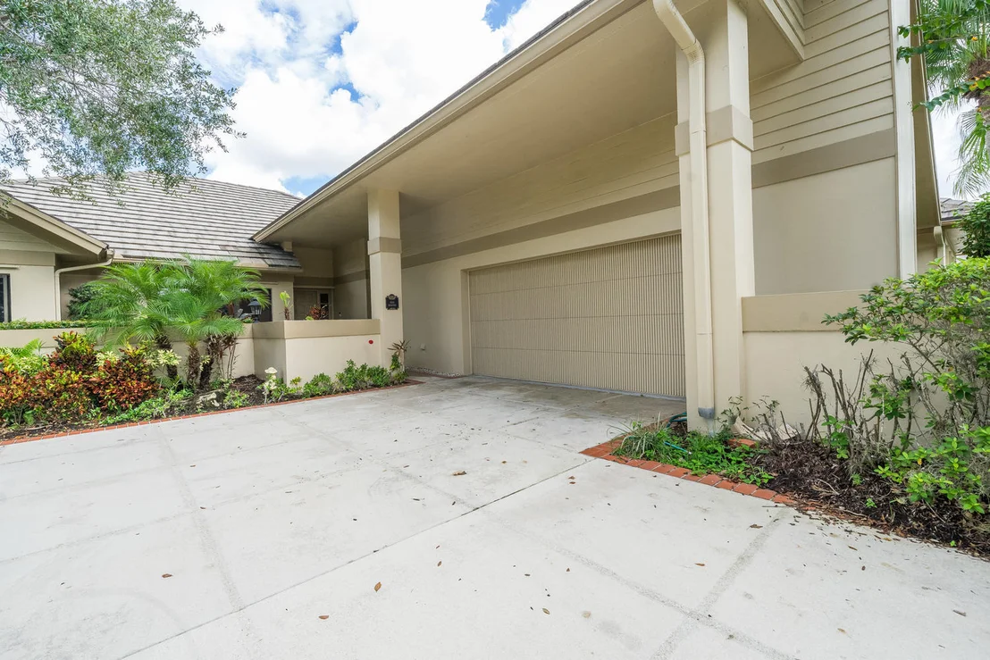 Photo of 156 Coventry Place