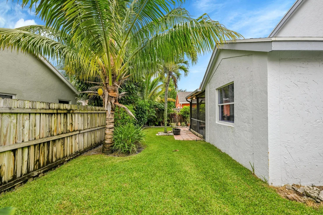 Photo of 107 Saddle Trail