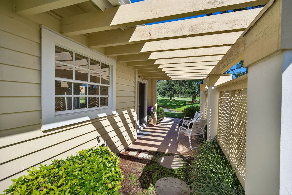 Photo of 7036 SE Winged Foot Drive