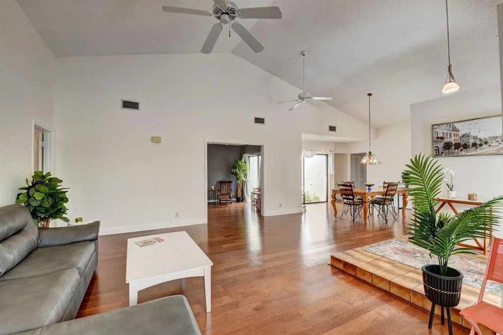 Photo of 21745 Contado Road