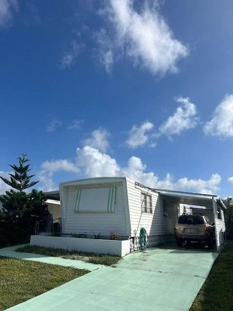 Photo of 2429 SE Penny Lane