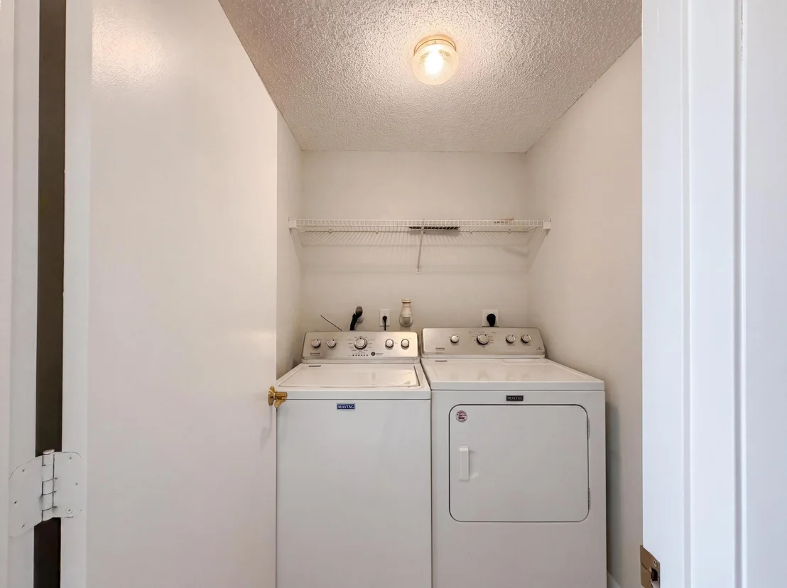 Photo of 7722 Oak Grove