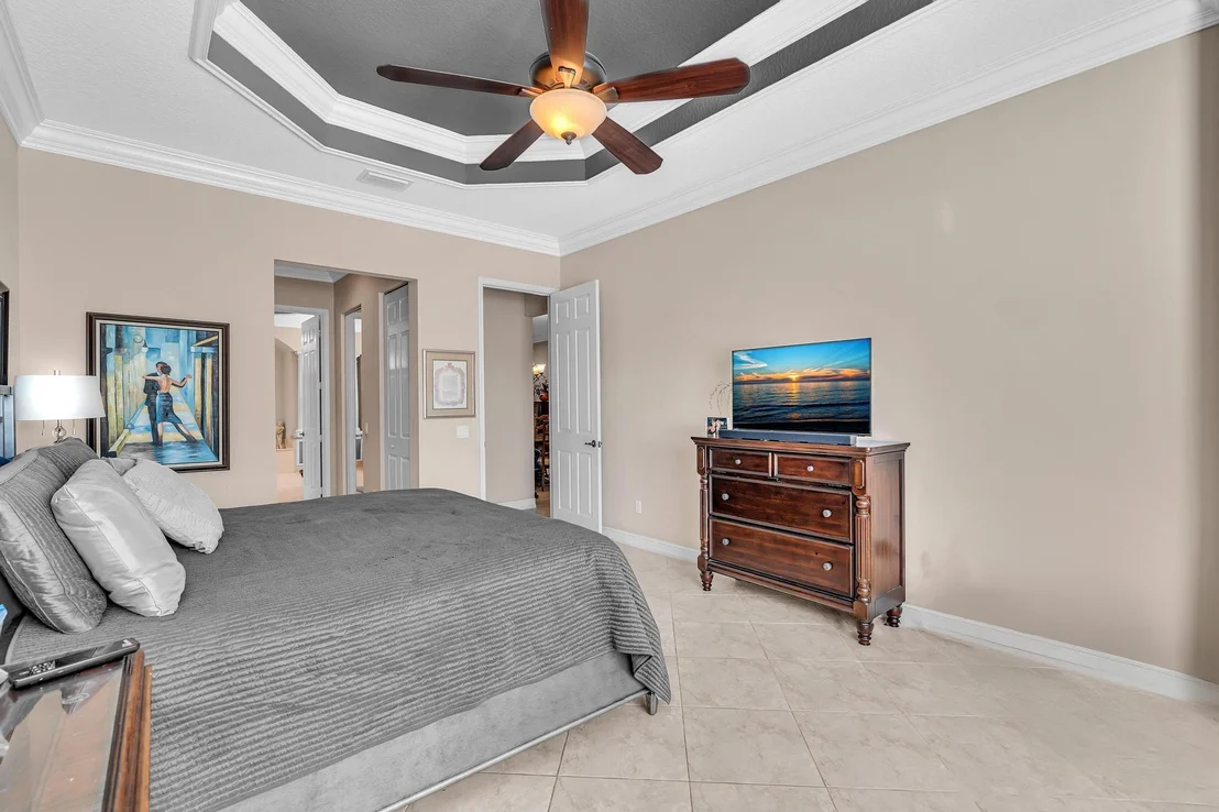 Photo of 9062 Meridian View Isle
