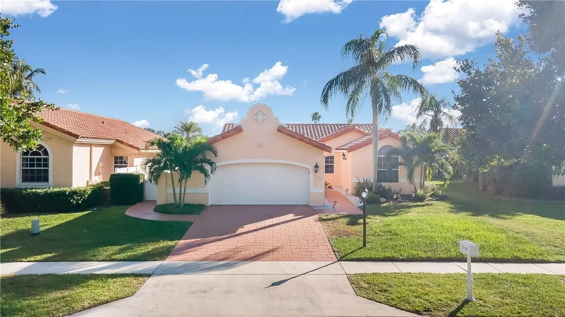 Photo of 5320 Casa Real Drive