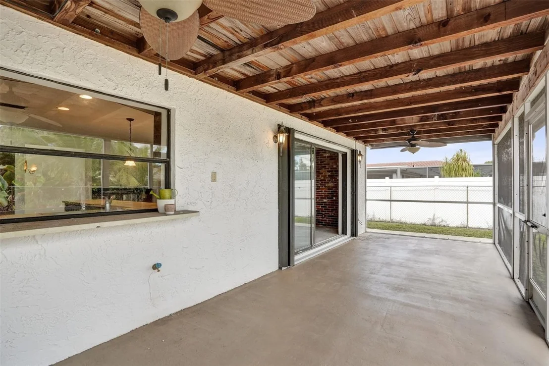 Photo of 65 W Palm Drive