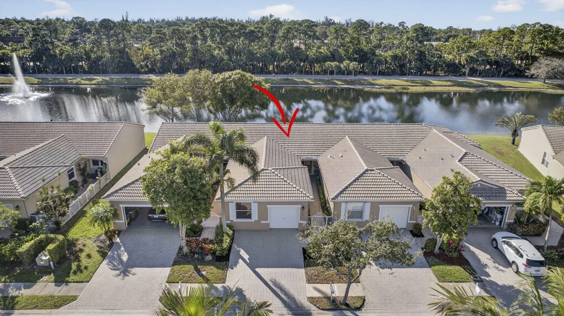 Photo of 8638 Lineyard Cay