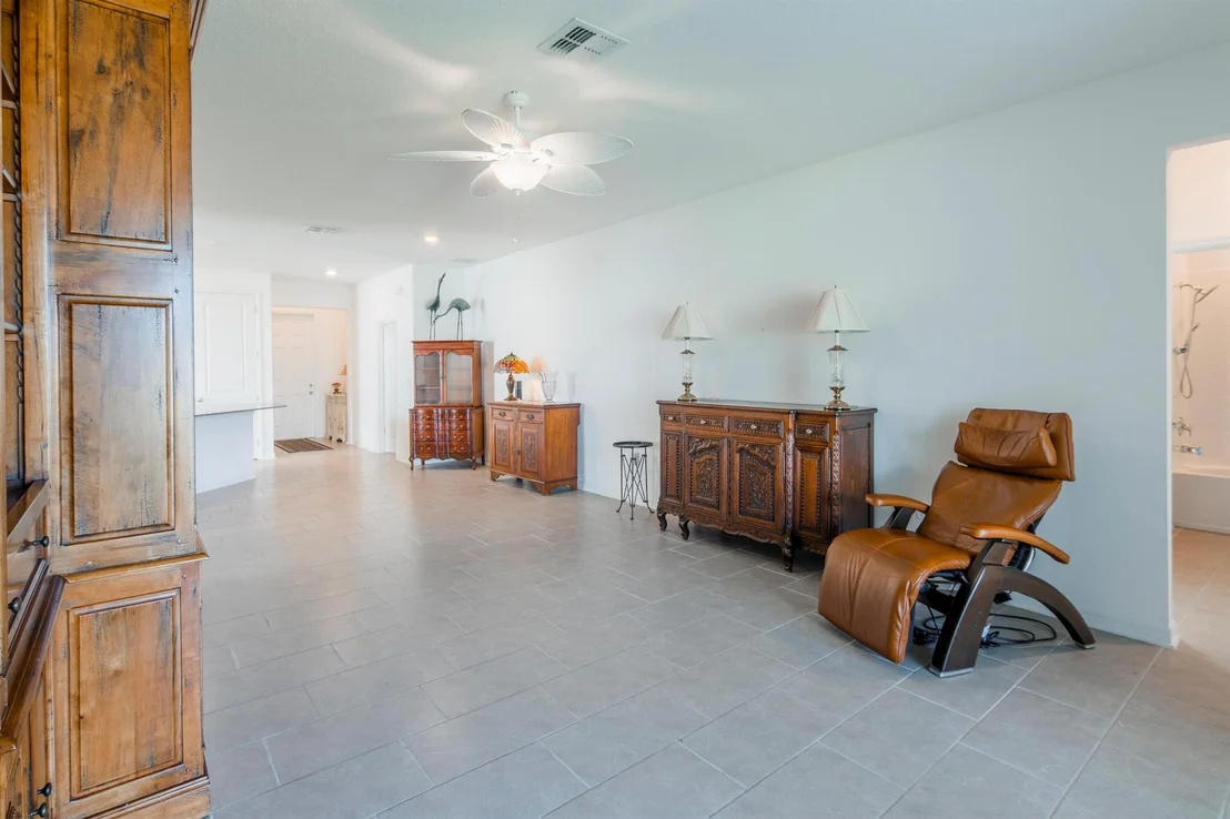 Photo of 34537 Shellback Street