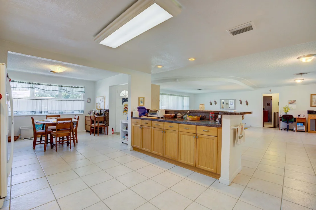 Photo of 452 Date Palm Drive