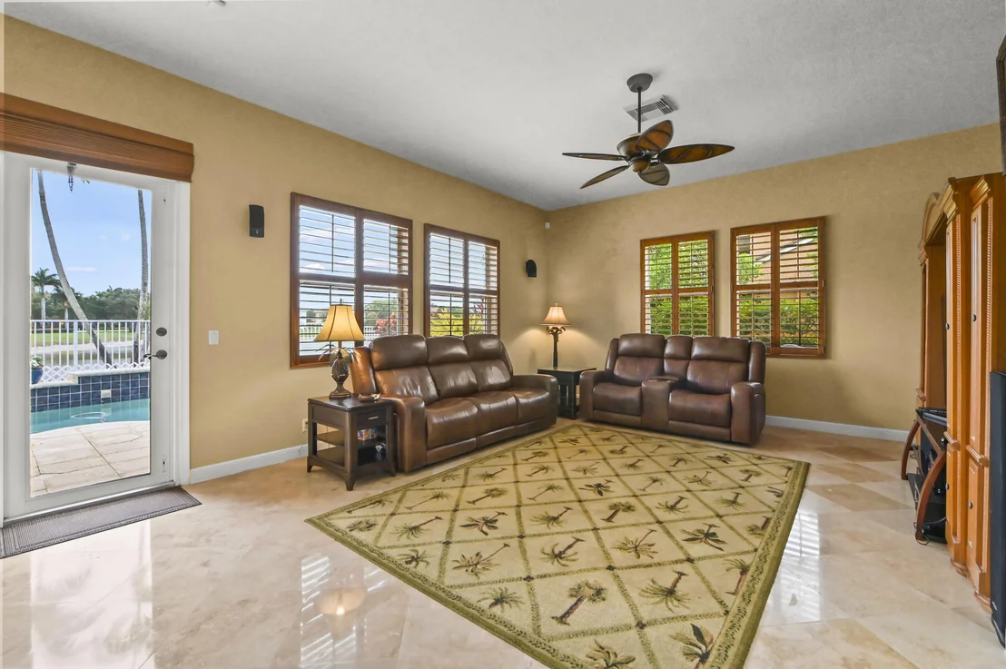 Photo of 458 Cresta Circle