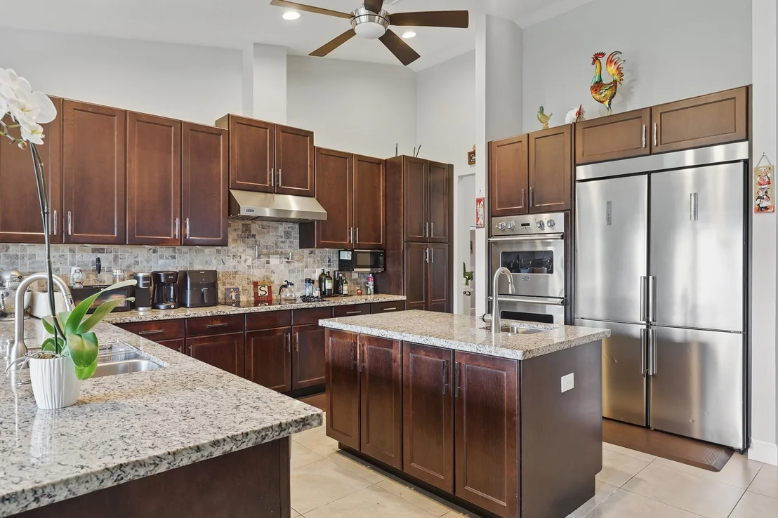 Photo of 13376 Compton Road