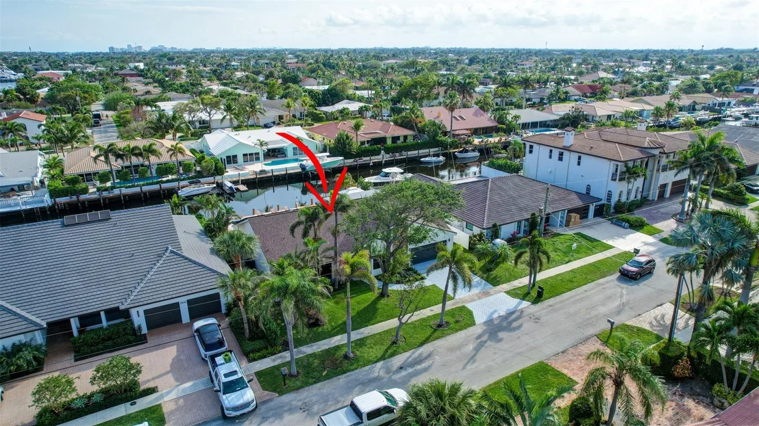 Photo of 2830 NE 47th Street