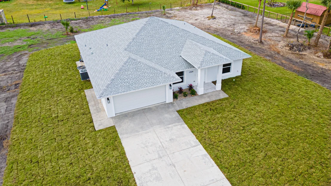 Photo of 17926 33rd Road N