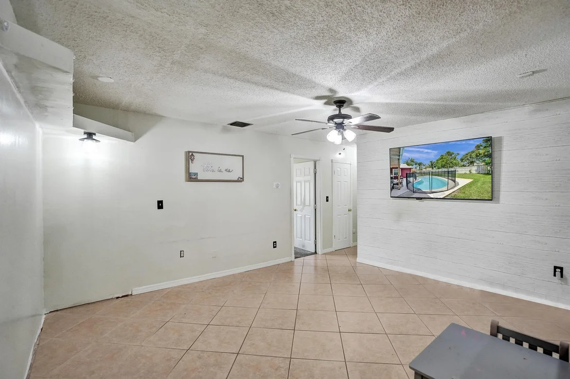 Photo of 3501 Boulevard Chatelaine Boulevard