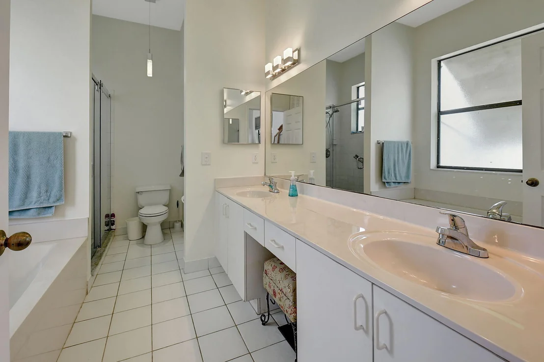 Photo of 155 Executive Circle