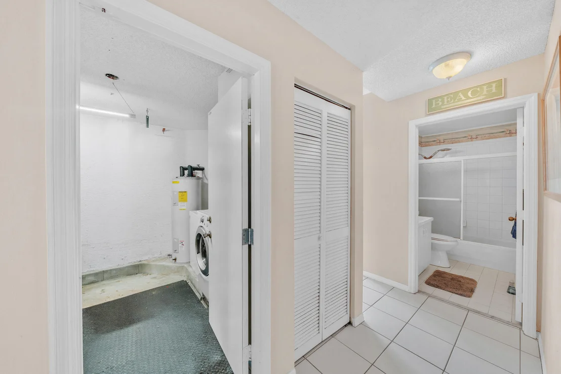 Photo of 4255 NW 1st Drive