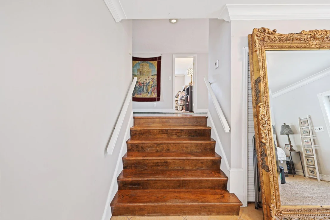 Photo of 442 SE 17th Terrace