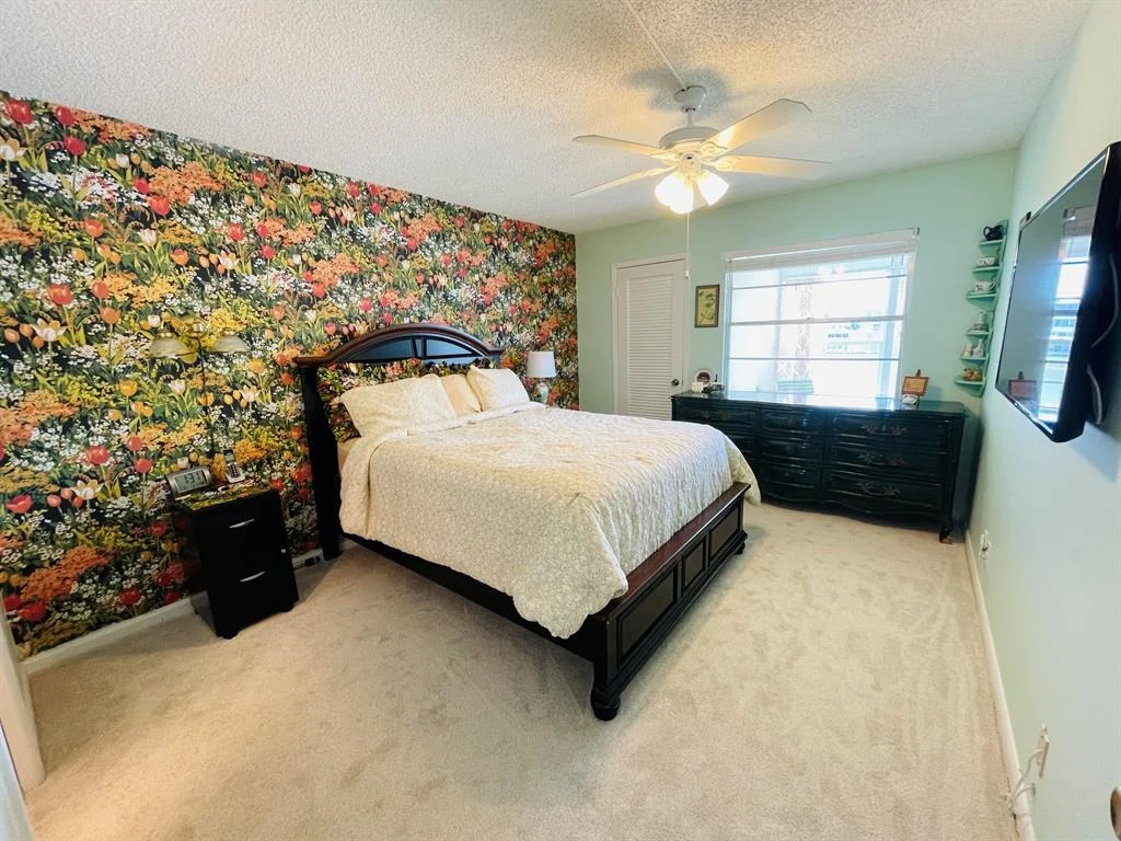 Photo of 3018 Wolverton A