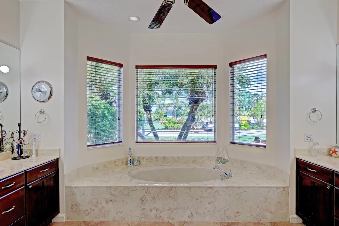 Photo of 1295 Singer Drive