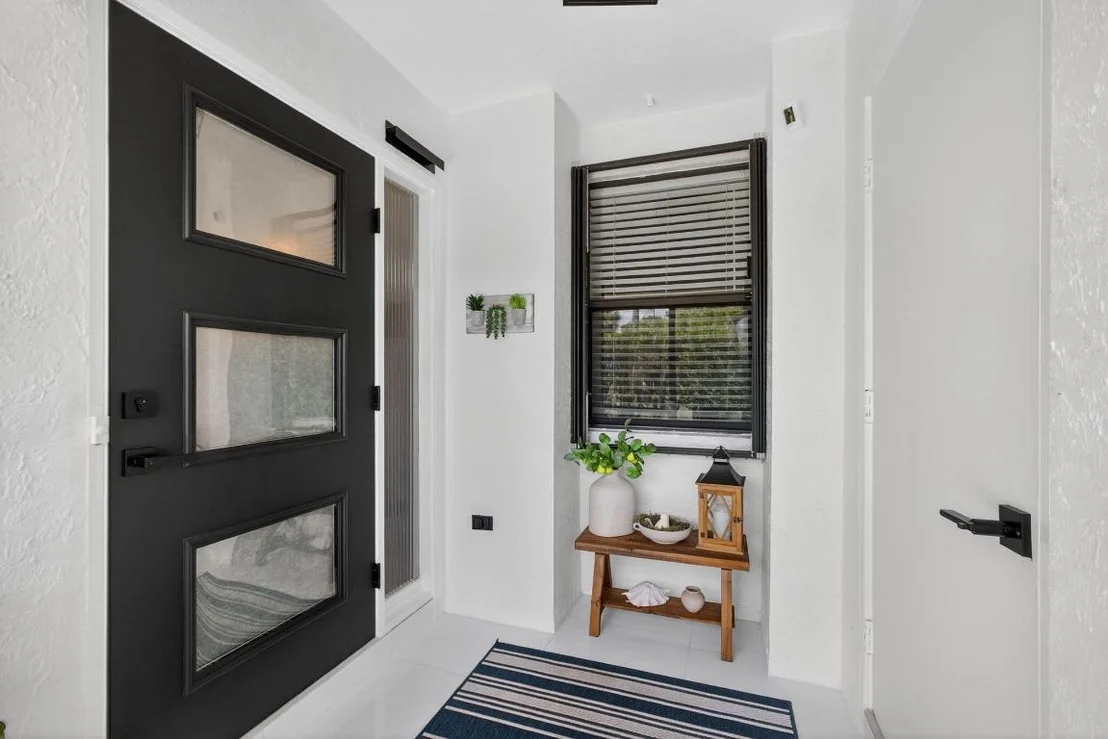 Photo of Unit B at 101 Half Moon Circle