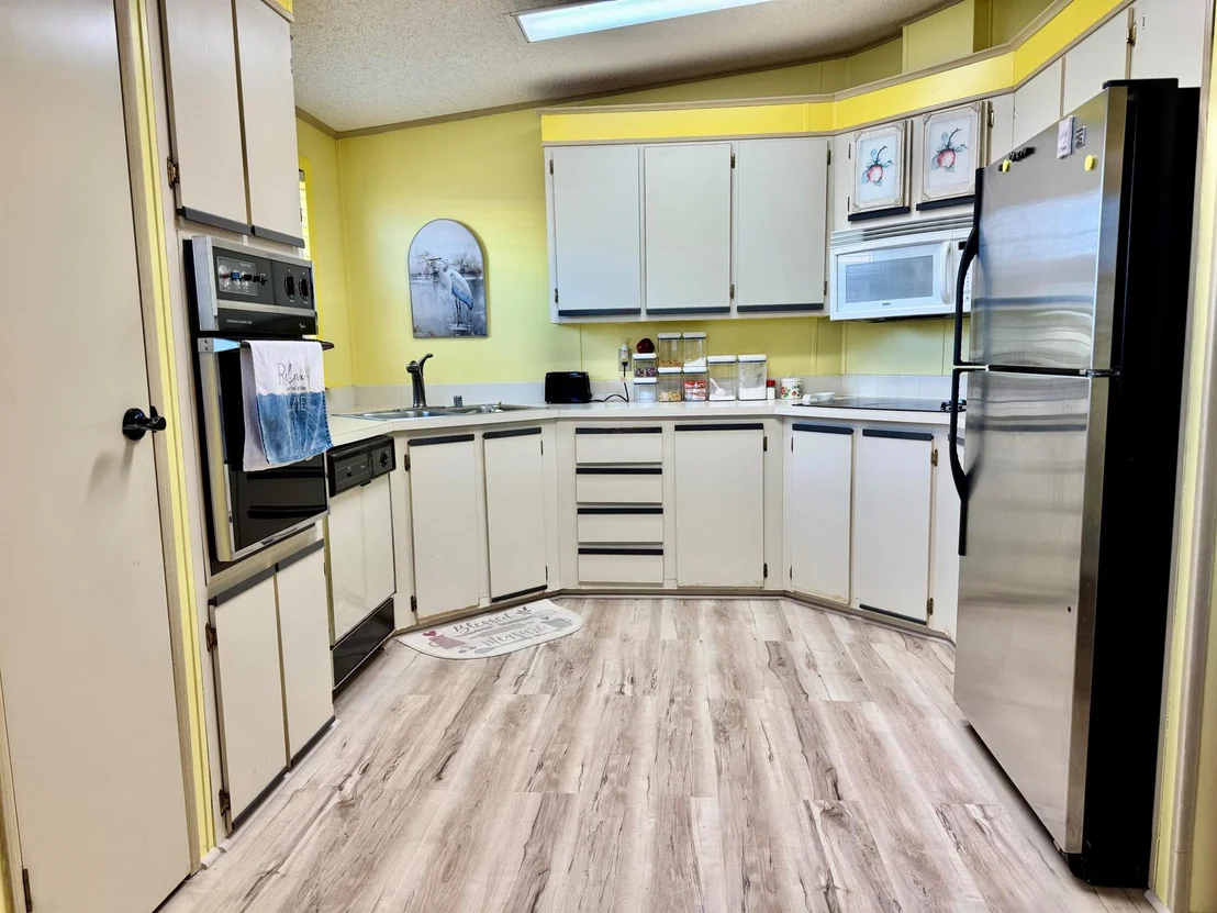 Photo of 1075 Lime Court