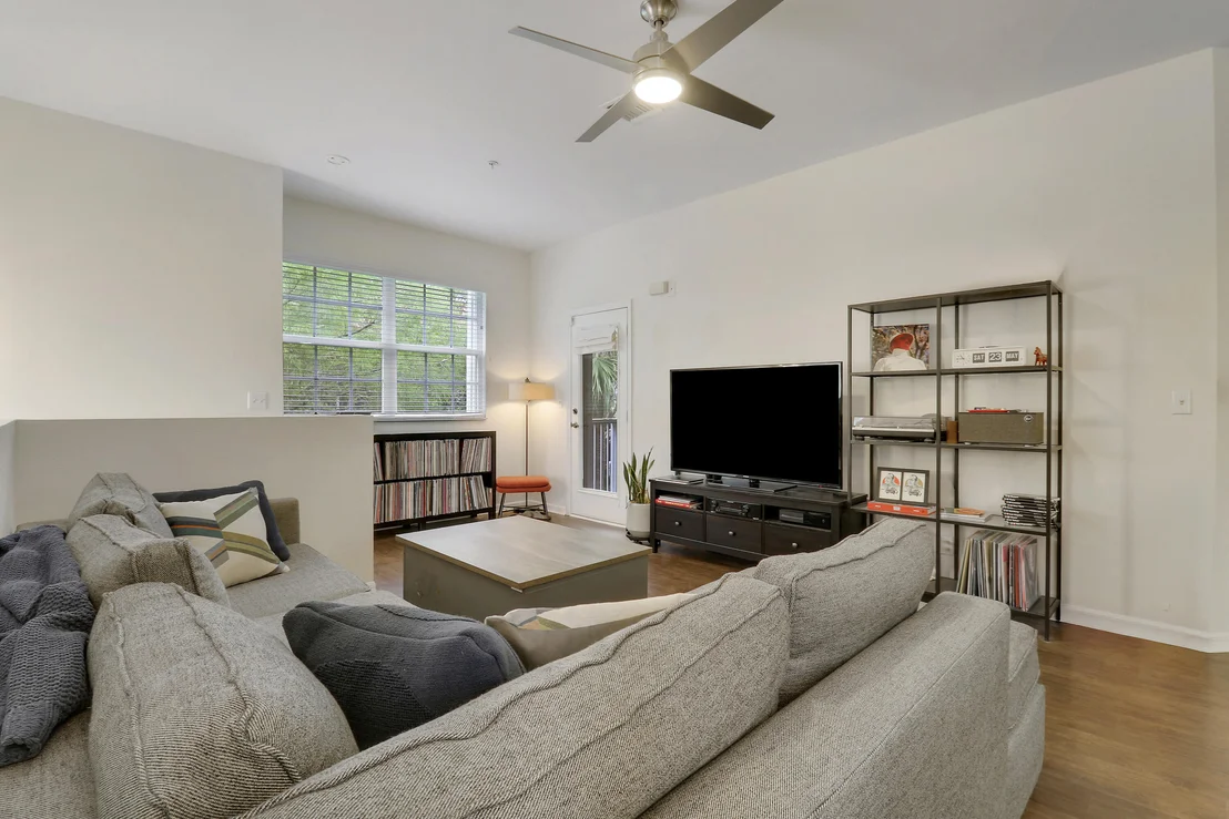 Photo of Unit B at 105 Lighthouse Circle