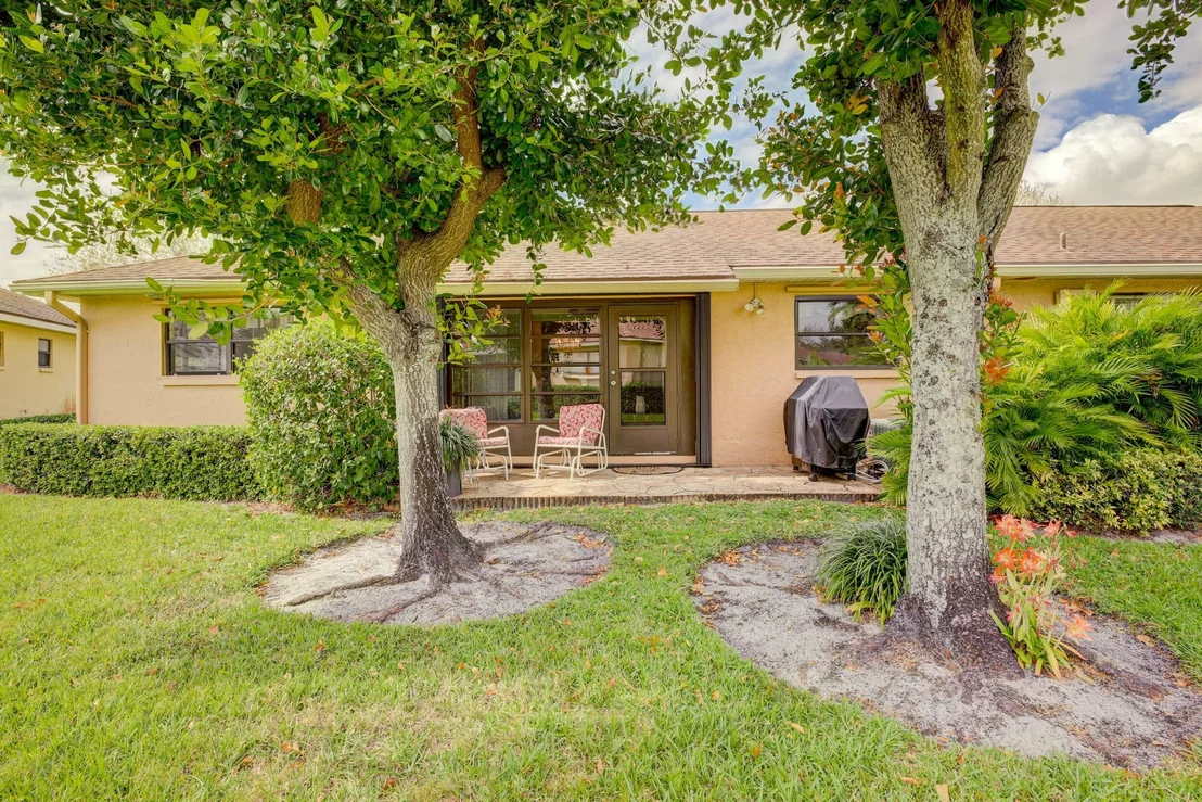 Photo of Unit B at 4350 Pear Tree Circle